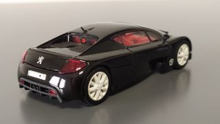 Coche Escala 1:43 Peugeot RC