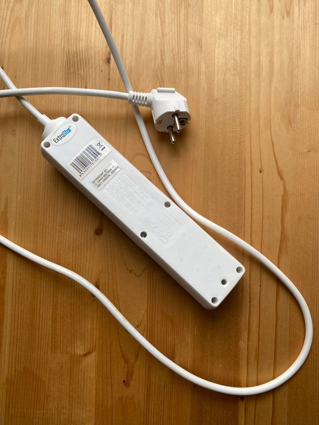 Regleta 4 enchufes con interruptor