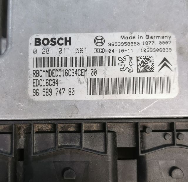 0281011561 CENTRALITA MOTOR (1)