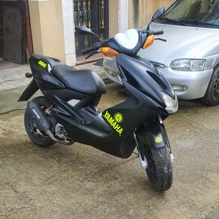 Yamaha Aerox