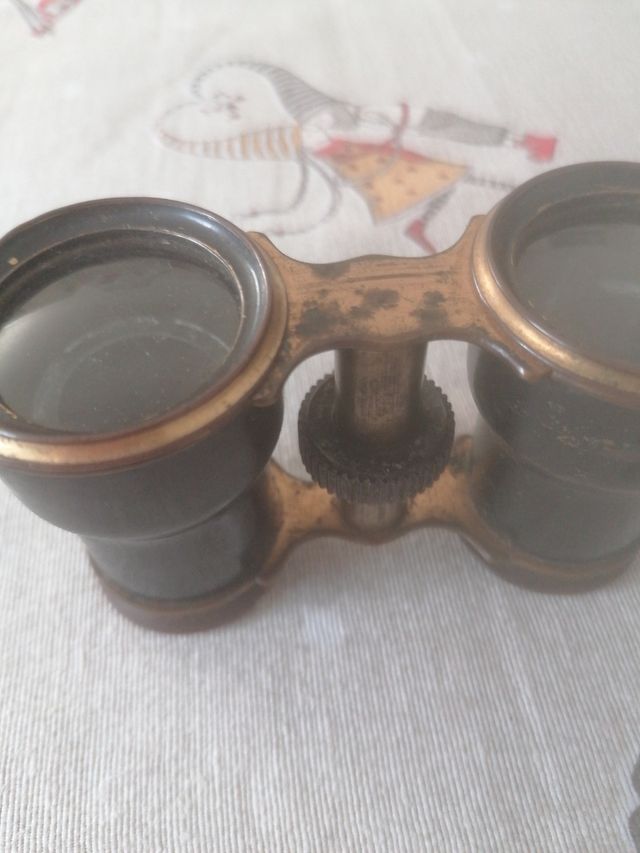Vecchio binocolo da teatro Hermann Richt