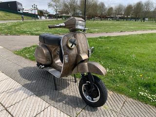 Vespa T5 125 cc.