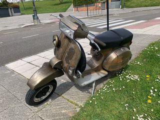 Vespa T5 125 cc.