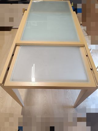 Mesa comedor extensible de cristal ,sin sillas