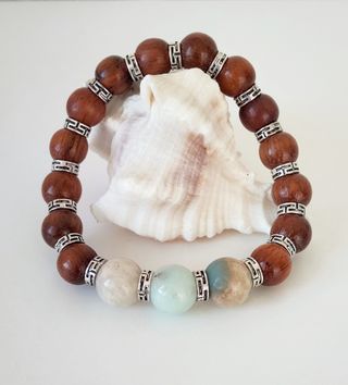 Bracciale legno e amazzonite 
