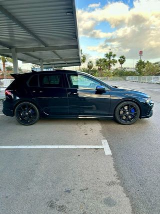 Volkswagen Golf R333 20 aniversario