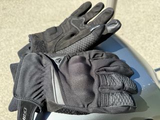 Guante moto Dainnese