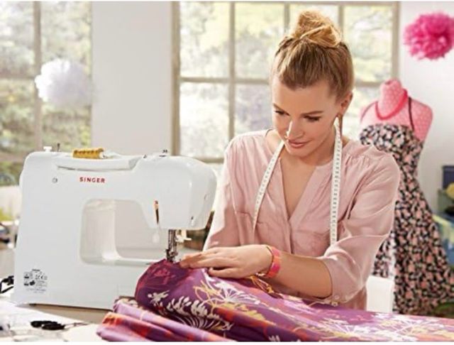 Maquina de coser electronica