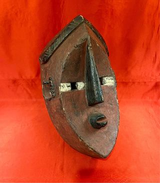 Espectacular máscara africana pueblo Lwalwa