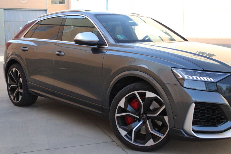Audi Q8 2020, foto 2