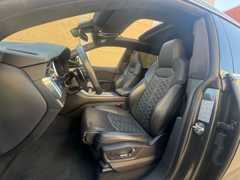 Audi Q8 2020, foto 5