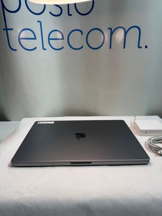 Apple Macbook Pro M1 Pro 16.2"