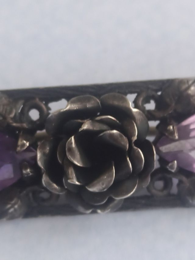 Spilla antica in argento e ametista