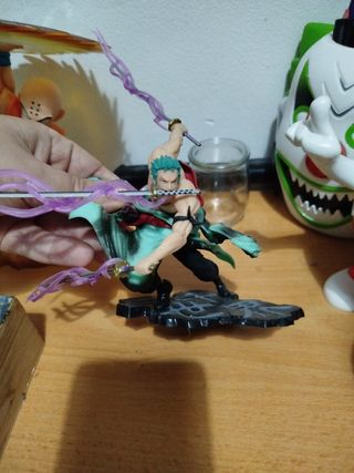Figura de zoro one piece