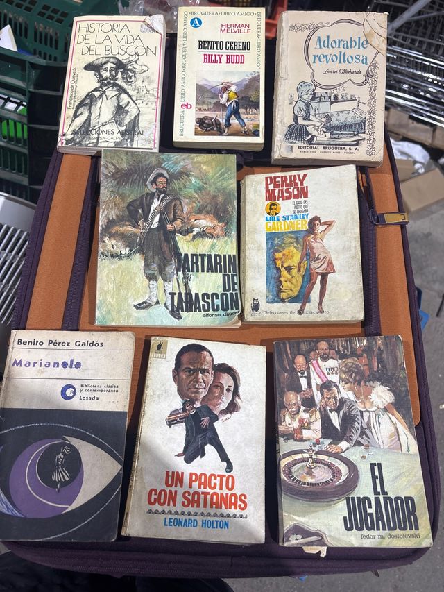 Libros antiguos varios