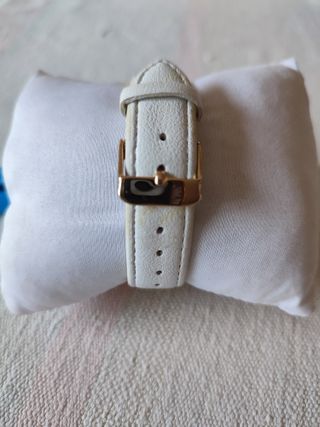 Reloj blanco y dorado LBVYR "brilli"