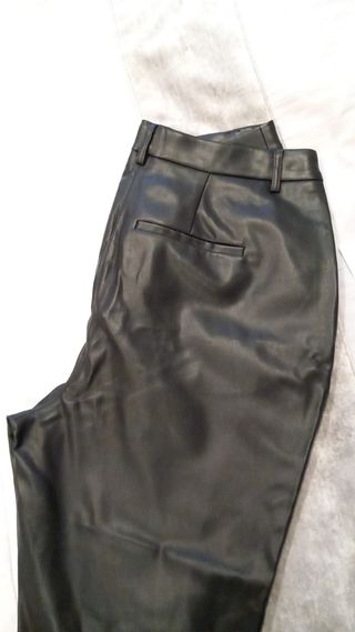 Pantalón polipiel