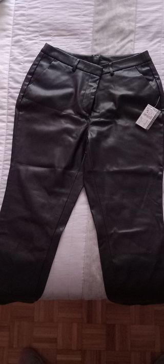 Pantalón polipiel
