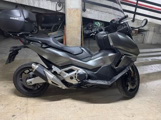 Moto honda forza 750 año 2024