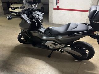 Moto honda forza 750 año 2024