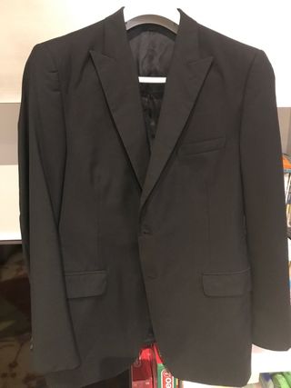 Vendo traje de novio