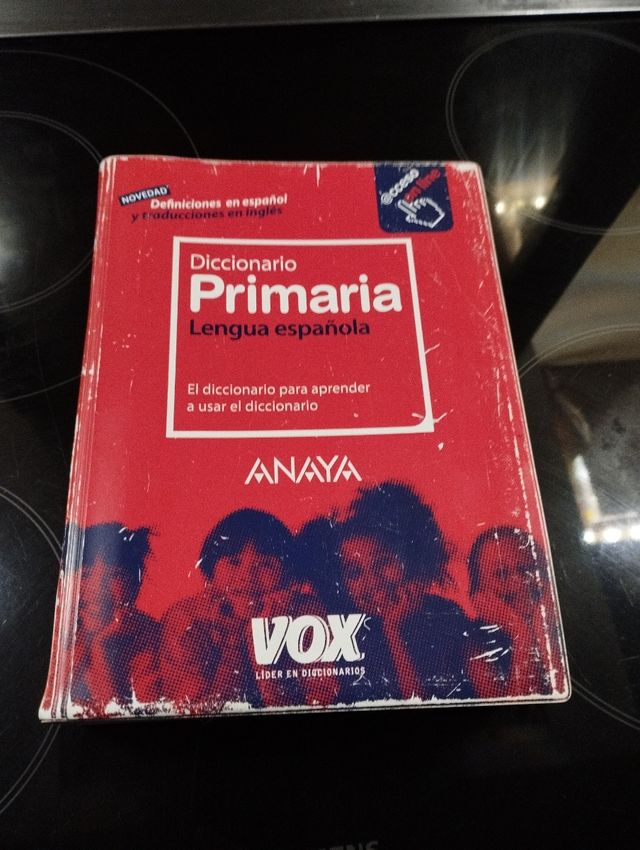 Diccionario de primaria,muy completo,vox