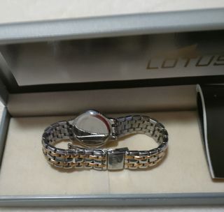 Reloj antiguo LOTUS 