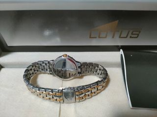 Reloj antiguo LOTUS 