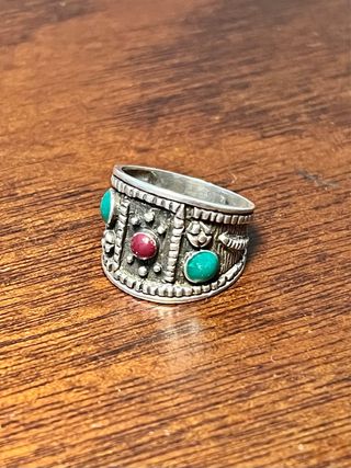 Anillo plata antiguo con piedras 