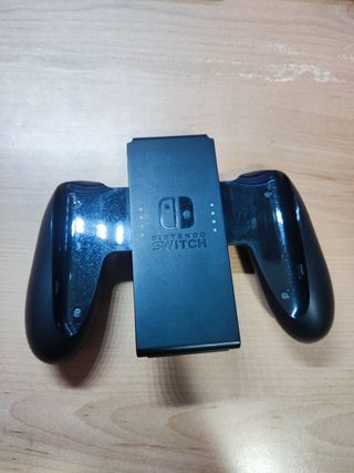 Nintendo Switch Oled 4 mandos y 3 juegos