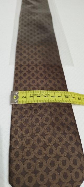 Corbata de seda artificial NUEVA