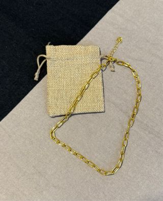 Cadena de eslabones con baño de oro