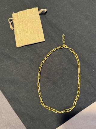 Cadena de eslabones con baño de oro
