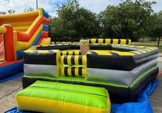 ALQUILER CASTILLOS HINCHABLES PARA SU EVENTO