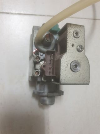 Valvula gas junkers