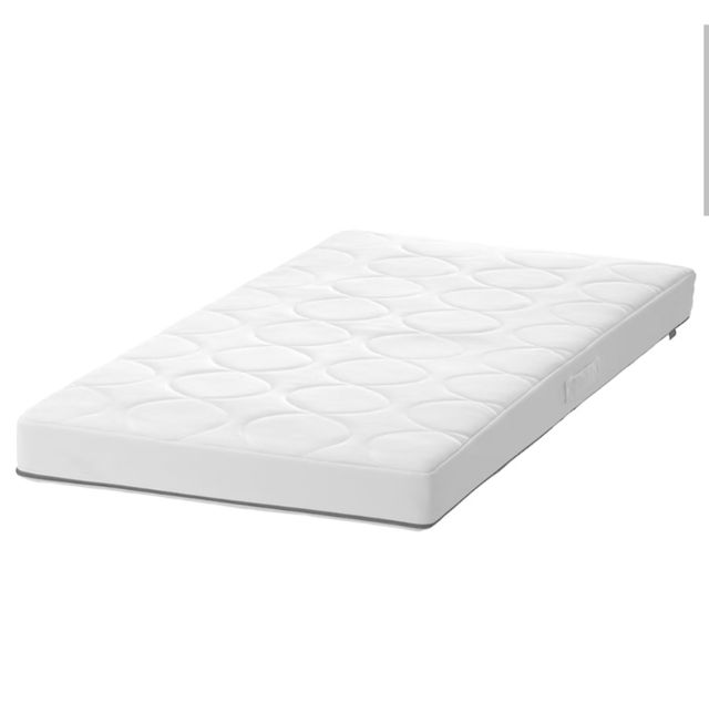 Colchón para cuna IKEA Jattetrot.