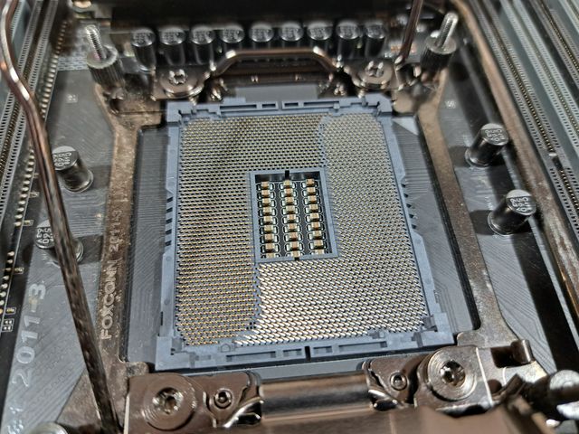 Placa GigaByte GA-X99-UD4P (2011-3)