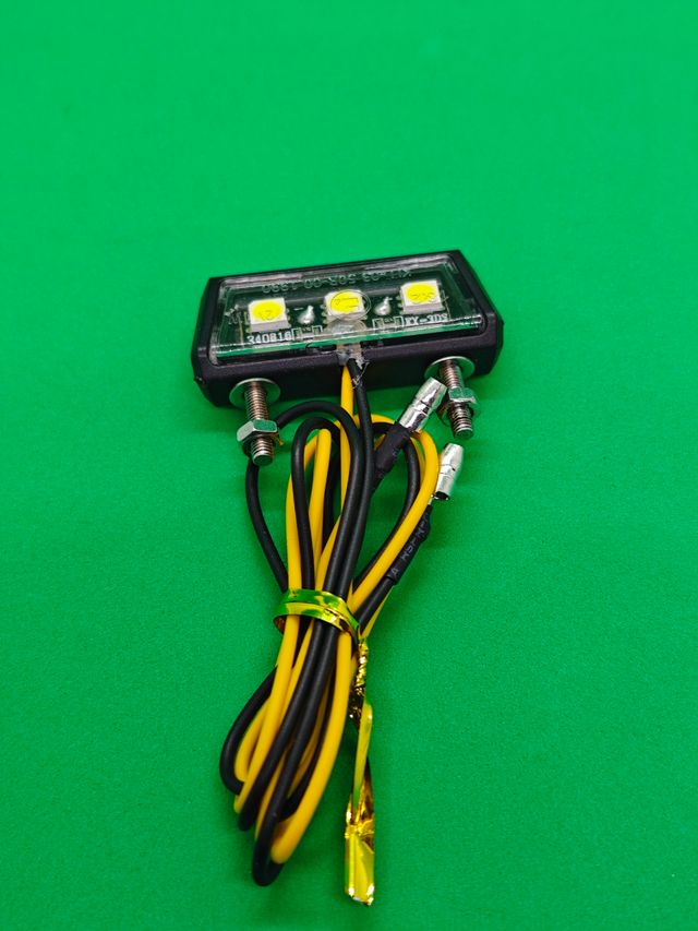 LUZ LED PARA MATRICULA DE MOTOS Y QUAD