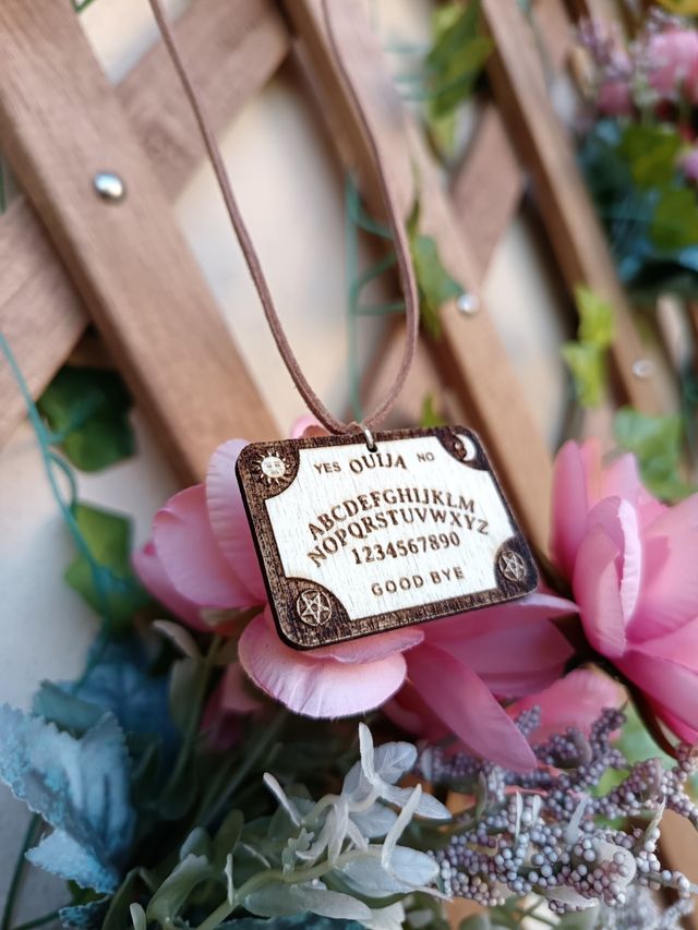 Collana esoterica tavola Ouija