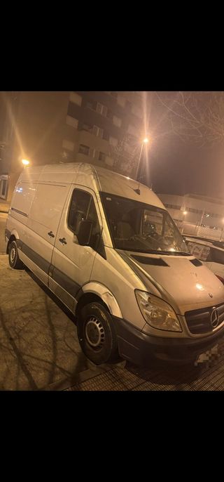 Mercedes-Benz Sprinter 2010