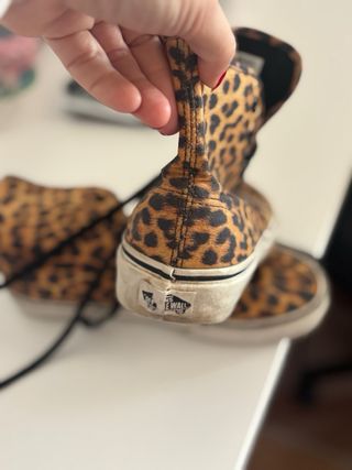 Tenis vans botas leopardo