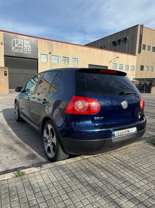 Volkswagen Golf 2005