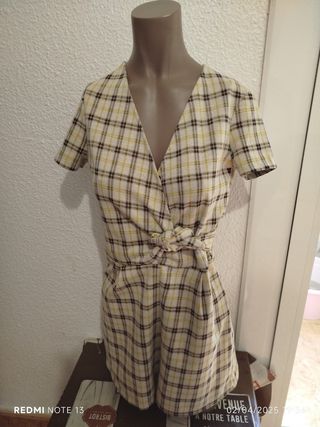 Mono corto Bershka 