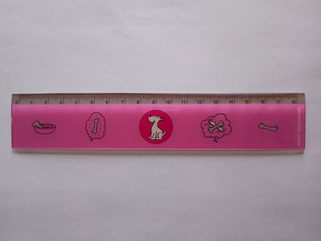 Regla Milú 18 centímetros