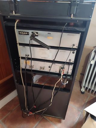 Tocadiscos vintage + mueble – Para coleccionistas