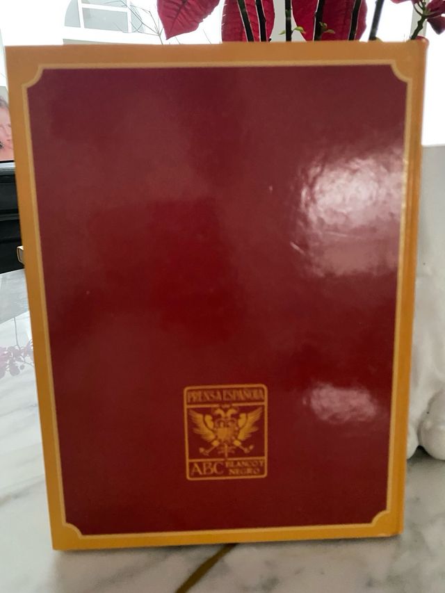 EL LIBRO DE ORO DE LA MAESTRANZA