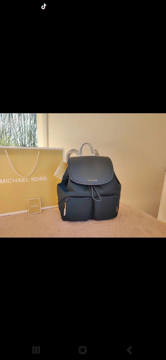 Mochila Michael kors 2025