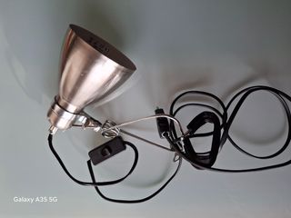 Lampada con moschettone