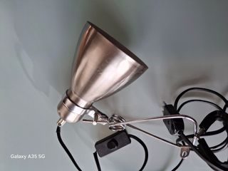 Lampada con moschettone