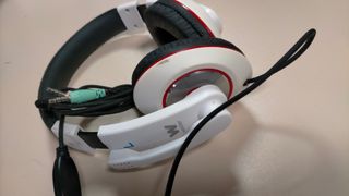 AURICULARES CON MICROFONO